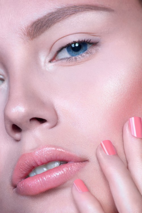 Maybelline - Master Strobing Liquid, with Cara Lisa Hellerschmid